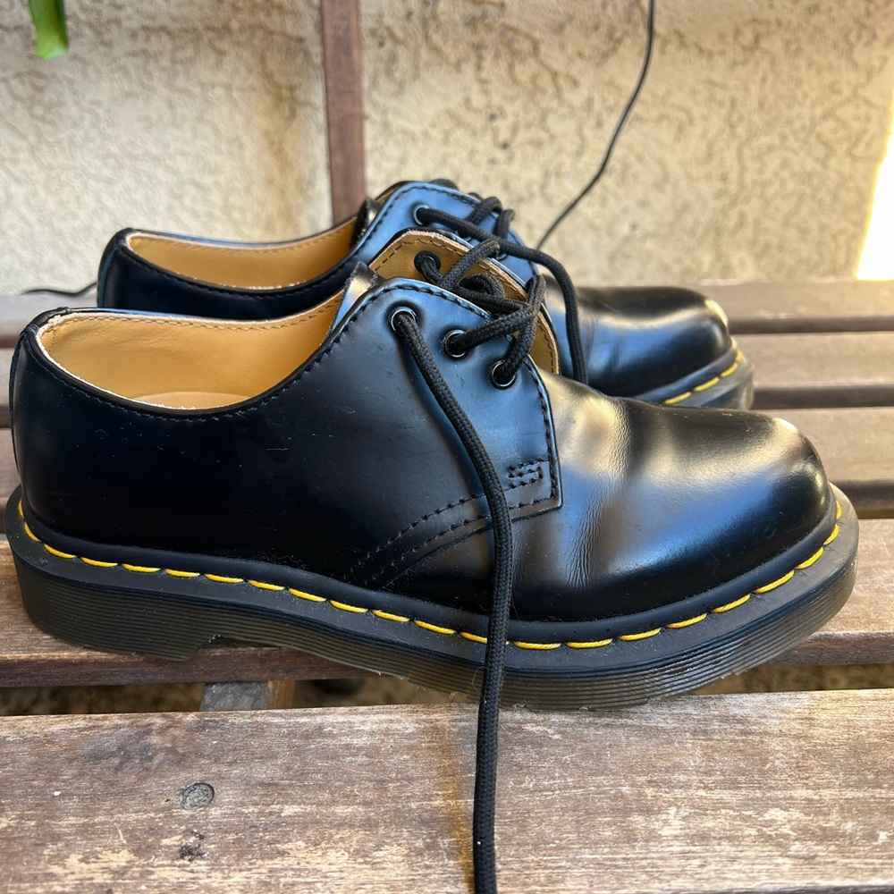 Dr Martens leather Oxford shoes